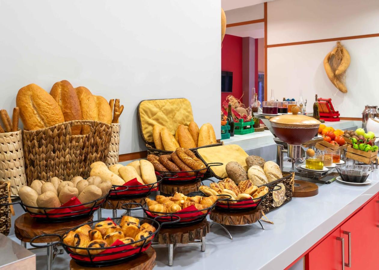 Ibis Gaziantep Hotell Exteriör bild
