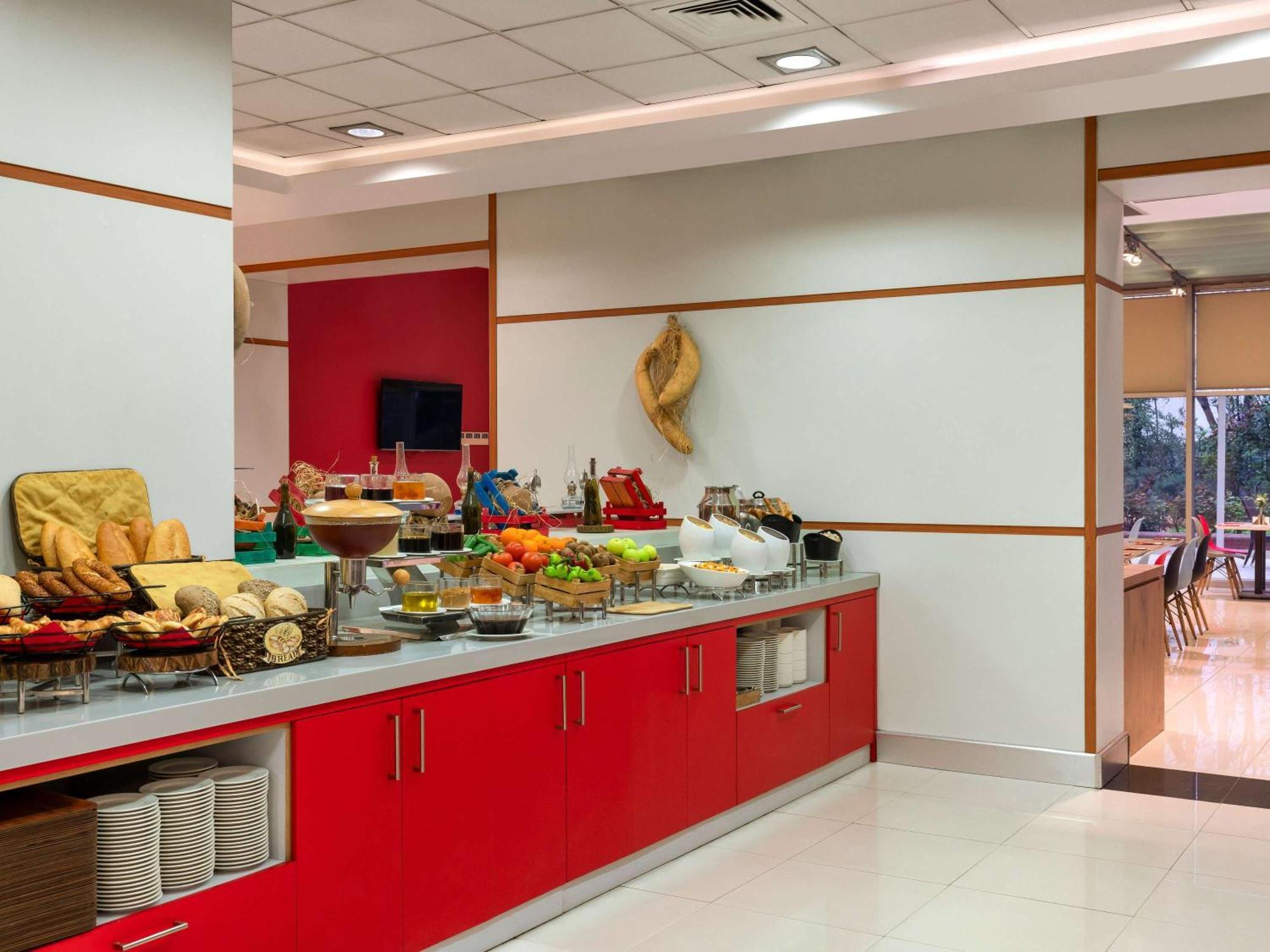 Ibis Gaziantep Hotell Exteriör bild