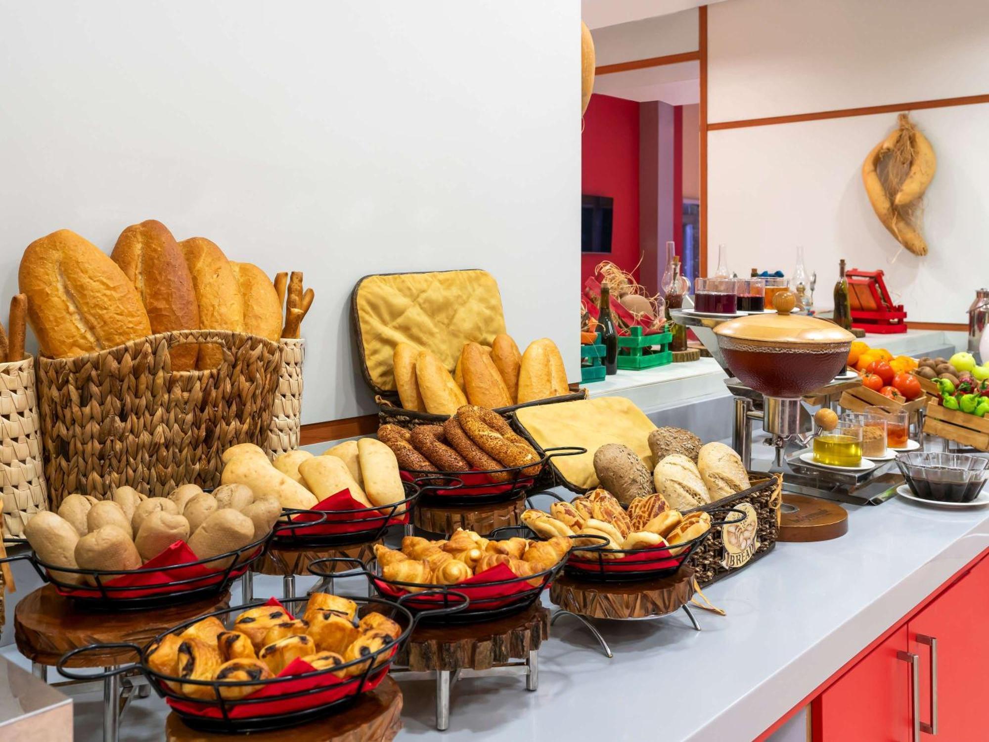 Ibis Gaziantep Hotell Exteriör bild